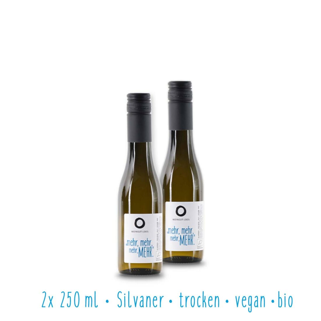 Zwei Weinflaschen "Mehr, mehr, mehr, mehr." Silvaner vom Weingut Loos.